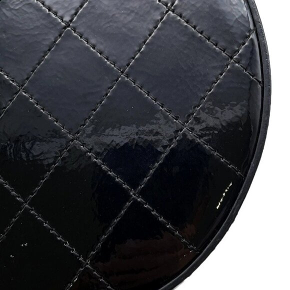 CHANEL Double Chain Round Shoulder Bag Patent Leather Black - Picture 5 of 15